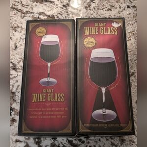 NWB Set of 2 Giant Wine Glasses Holds 32 oz